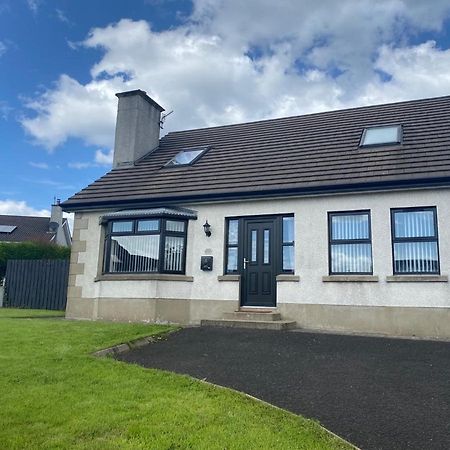 Holiday Home In Ballycastle - Fainne Na Cairde Luaran gambar