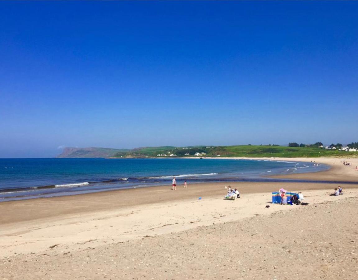 Holiday Home In Ballycastle - Fainne Na Cairde Luaran gambar