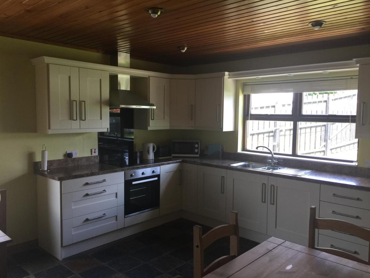 Holiday Home In Ballycastle - Fainne Na Cairde Luaran gambar